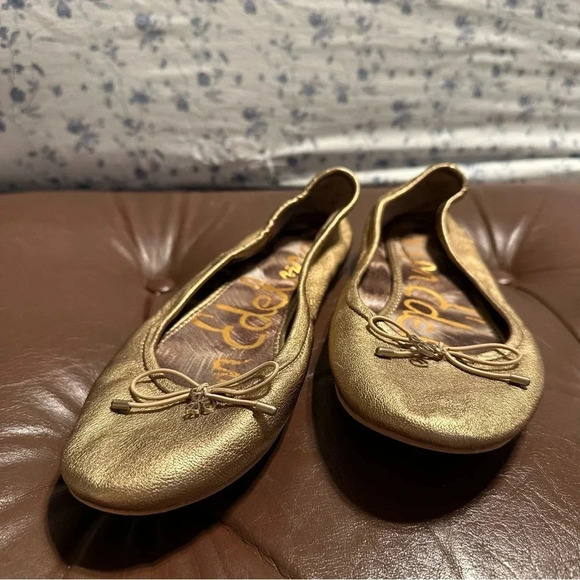 Sam Edelman Gold Leather Ballet Flats Size 6 - Picture 4 of 9